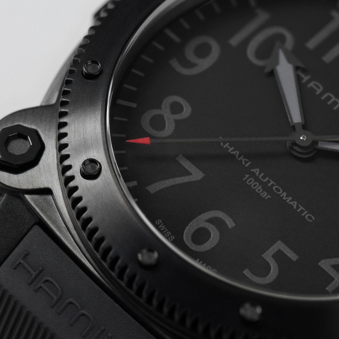 Khaki Navy BeLOWZERO Auto - Limited Edition