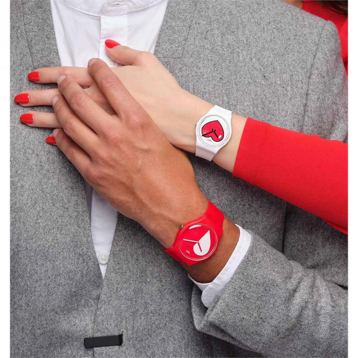 SWATCH LOVE O CLOCK