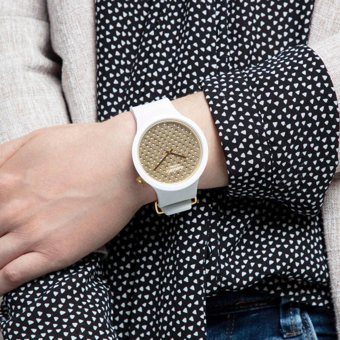 SWATCH AL JOUD (GENEROSITY)