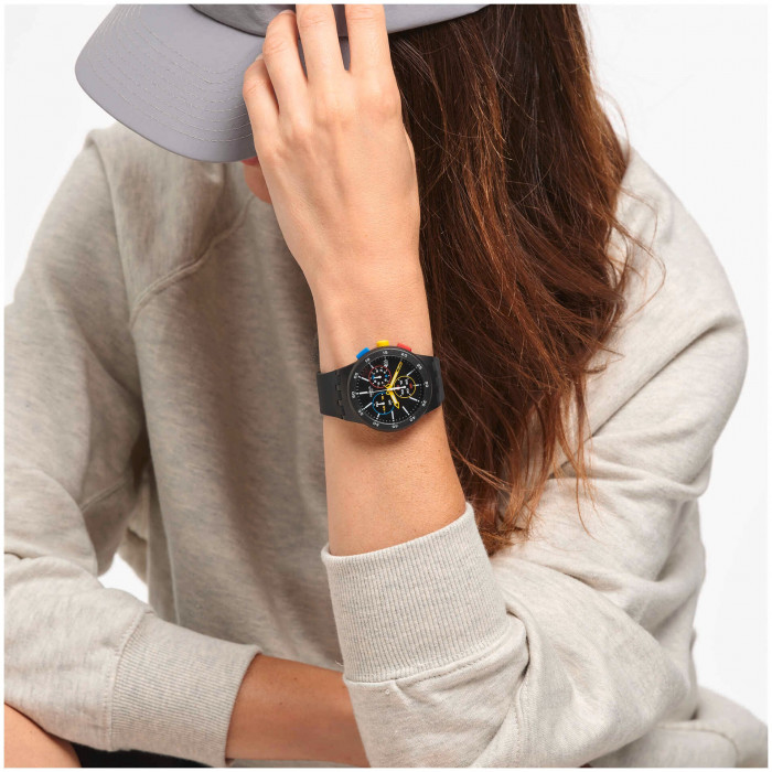 SWATCH BLACK-ONE