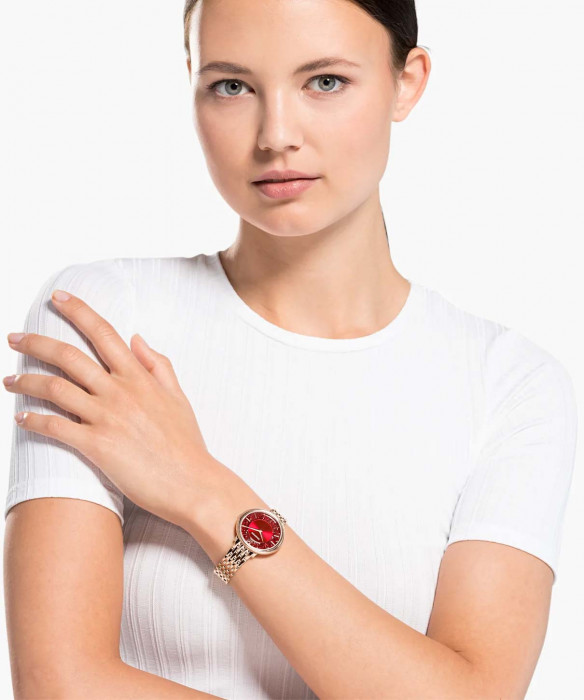 SWAROVSKI Crystalline Chic