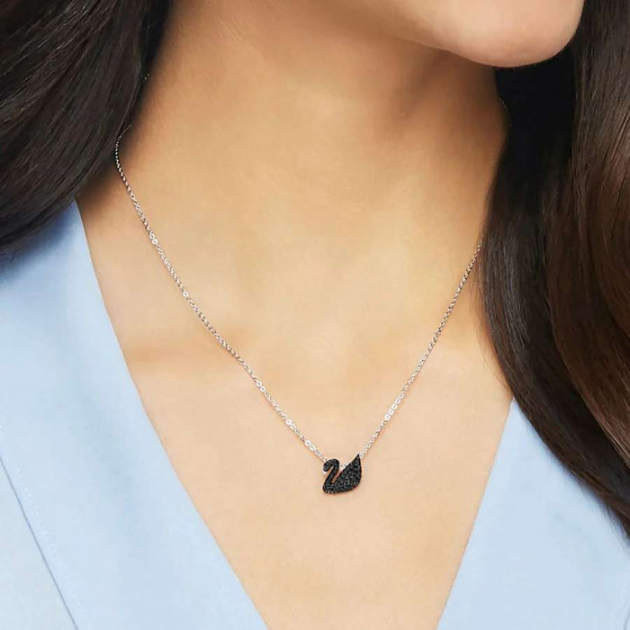 Колье с подвеской ICONIC SWAN SWAROVSKI