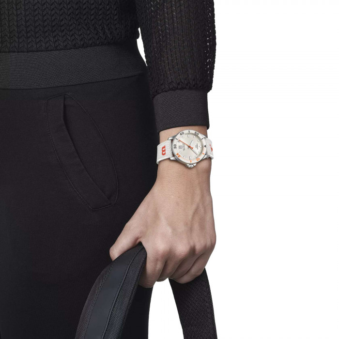TISSOT Seastar 1000 Wilson WNBA