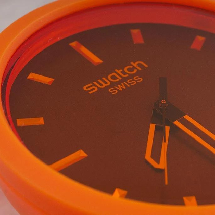 SWATCH CRUSHING ORANGE