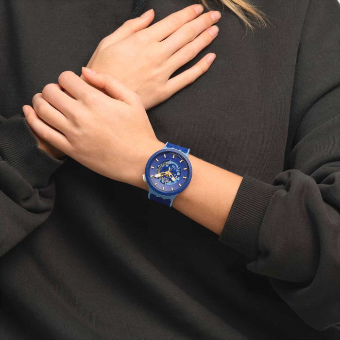 SWATCH BOUNCING BLUE