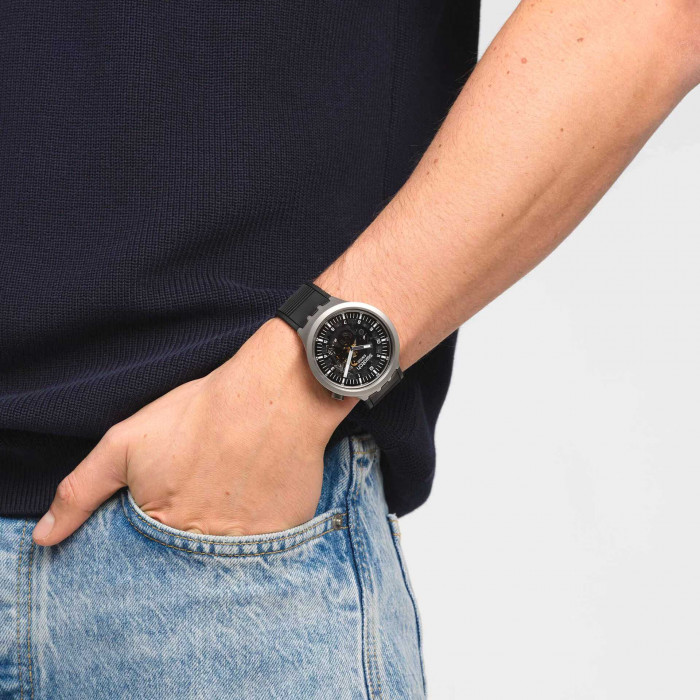 SWATCH DARK IRONY