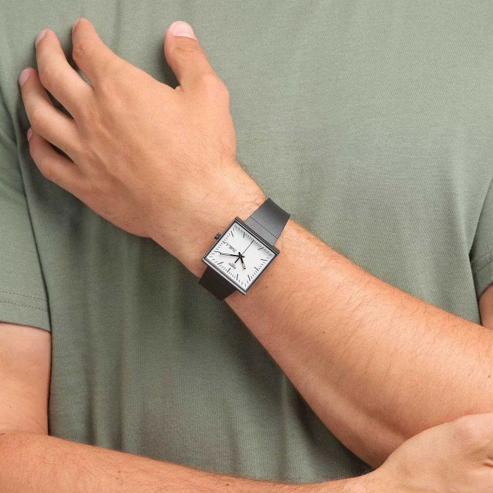 SWATCH WHAT IF…BLACK?
