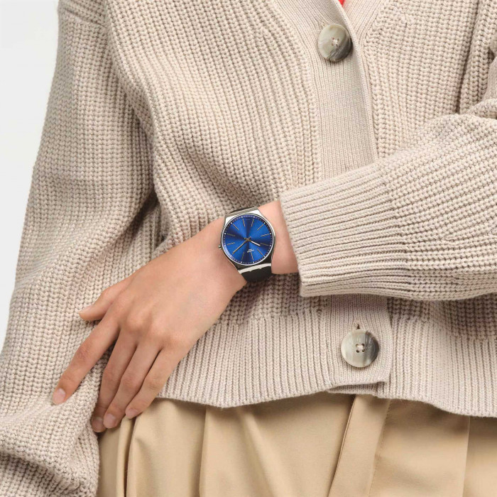 SWATCH FORMAL BLUE 42
