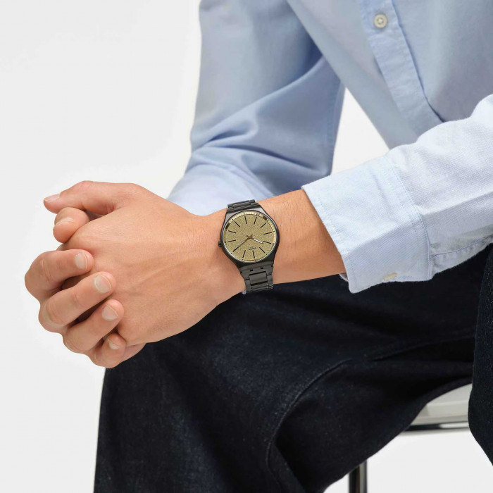 SWATCH DASHING SLATE