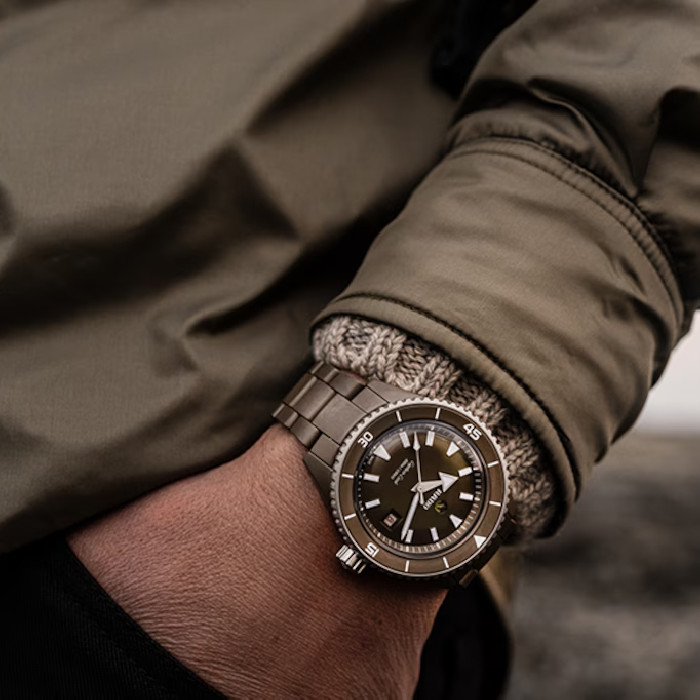 RADO Captain Cook High-Tech Ceramic Diver