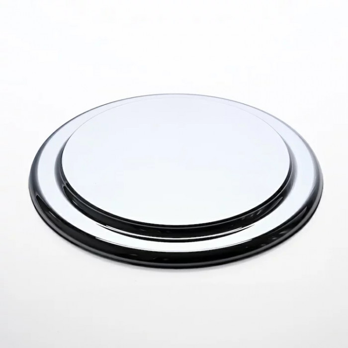 Дисплей под стеклянным колпаком Swarovski