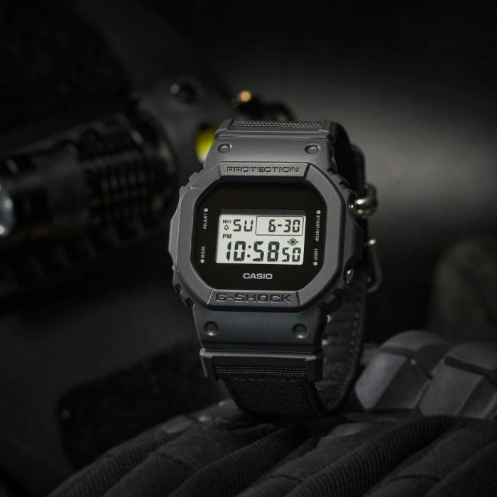 CASIO G-CLASSIC