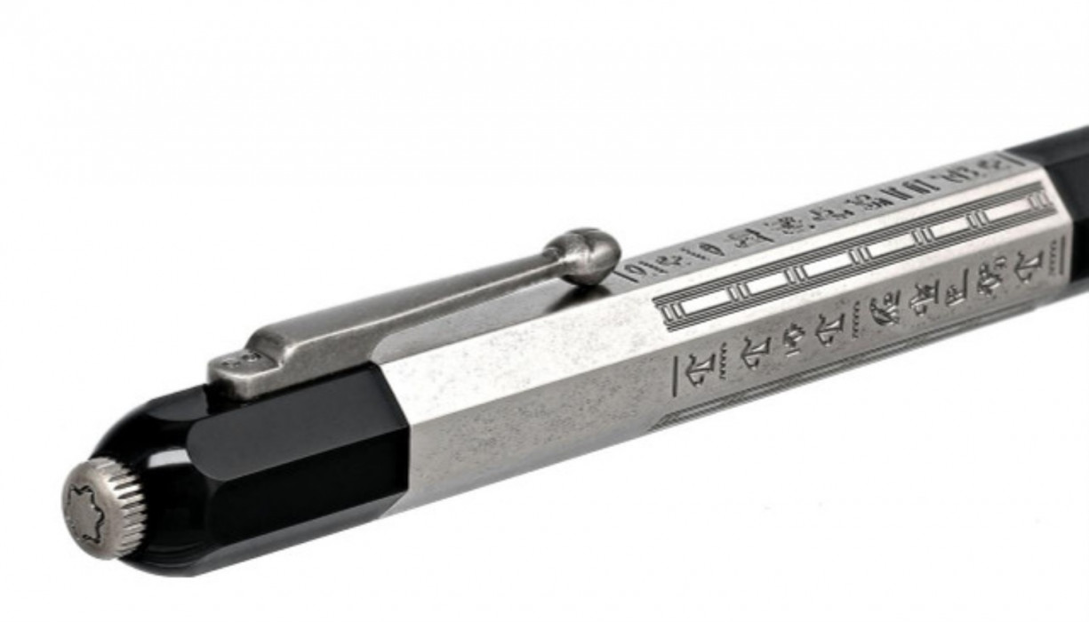 Шариковая ручка Montblanc Heritage Egyptomania Doué