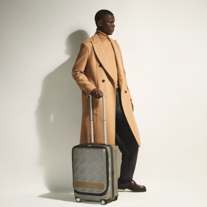 Чемодан Montblanc MY4810 для ручной клади с внешним карманом Extreme 3.0