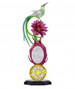 Фигурка Swarovski Idyllia Sugarbird and Dragon Fruit Totem