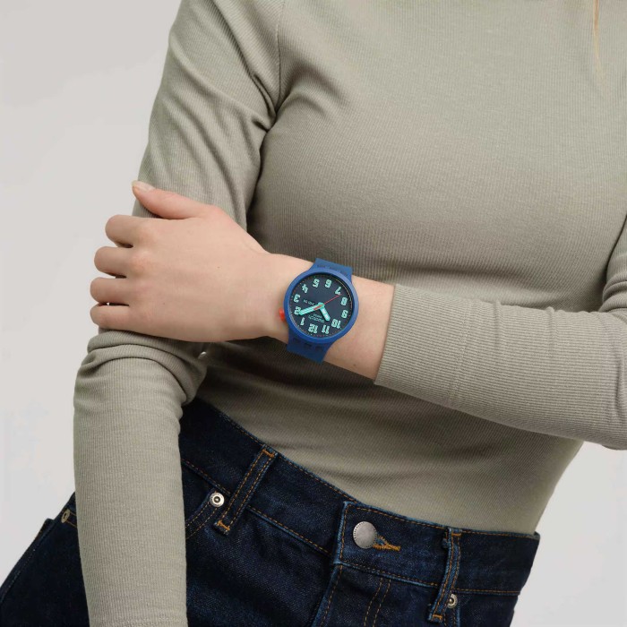 SWATCH ESSENTIALLY BOLD